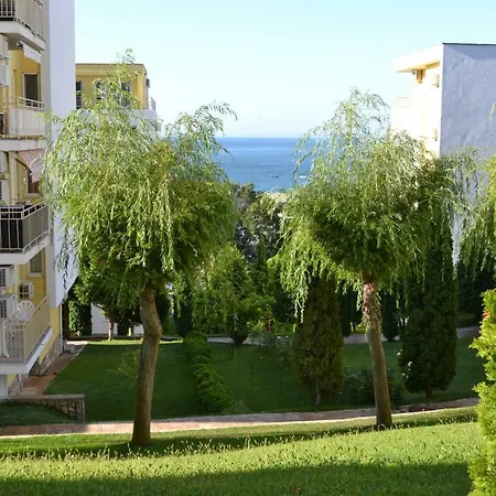Apartmán Stunning Beach Front Sveti Vlas